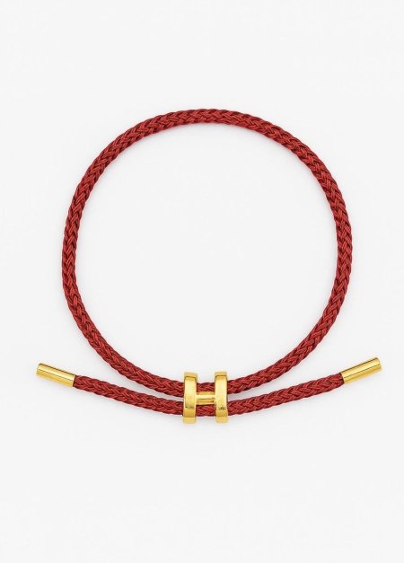 اسوارة هيرمز خيط احمر