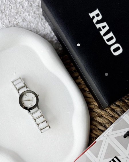 ساعة - Rado Jubile ستاتي / شامل علبة وكيس وكرت كفالة